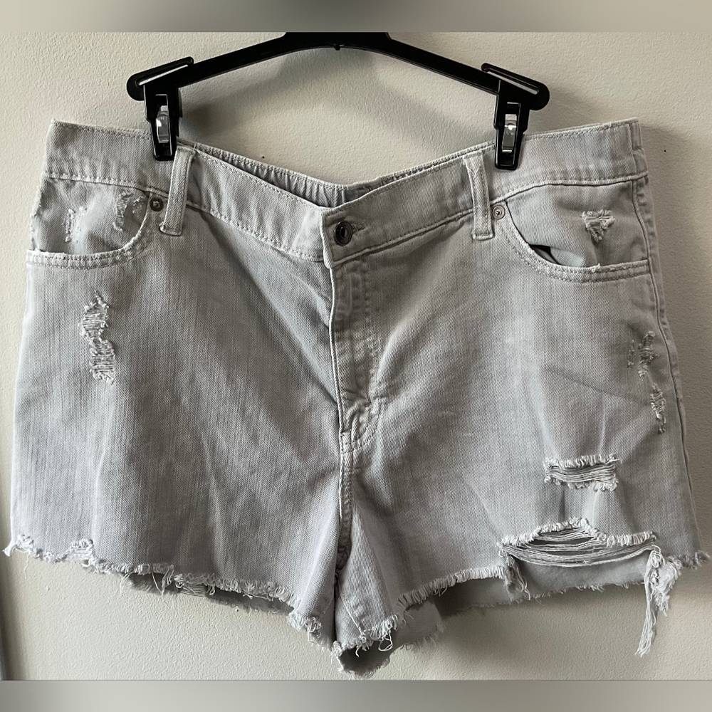 Aerie Awesome Lightly Distressed  Grey Shorts Nwot